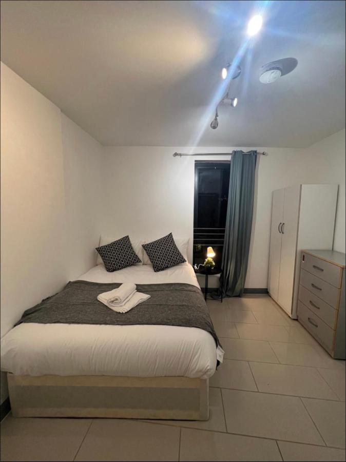 New Build 5 Bedroom In Hackney. Central لندن المظهر الخارجي الصورة