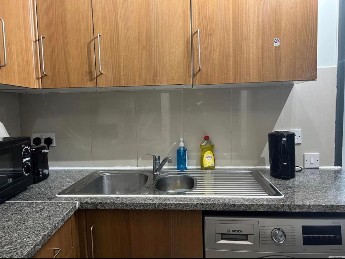 New Build 5 Bedroom In Hackney. Central لندن المظهر الخارجي الصورة